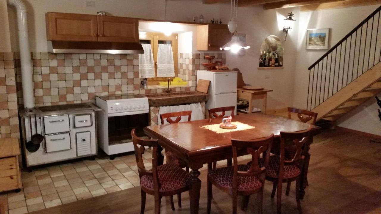 Chalet La Nos Molina di Ledro Oda fotoğraf